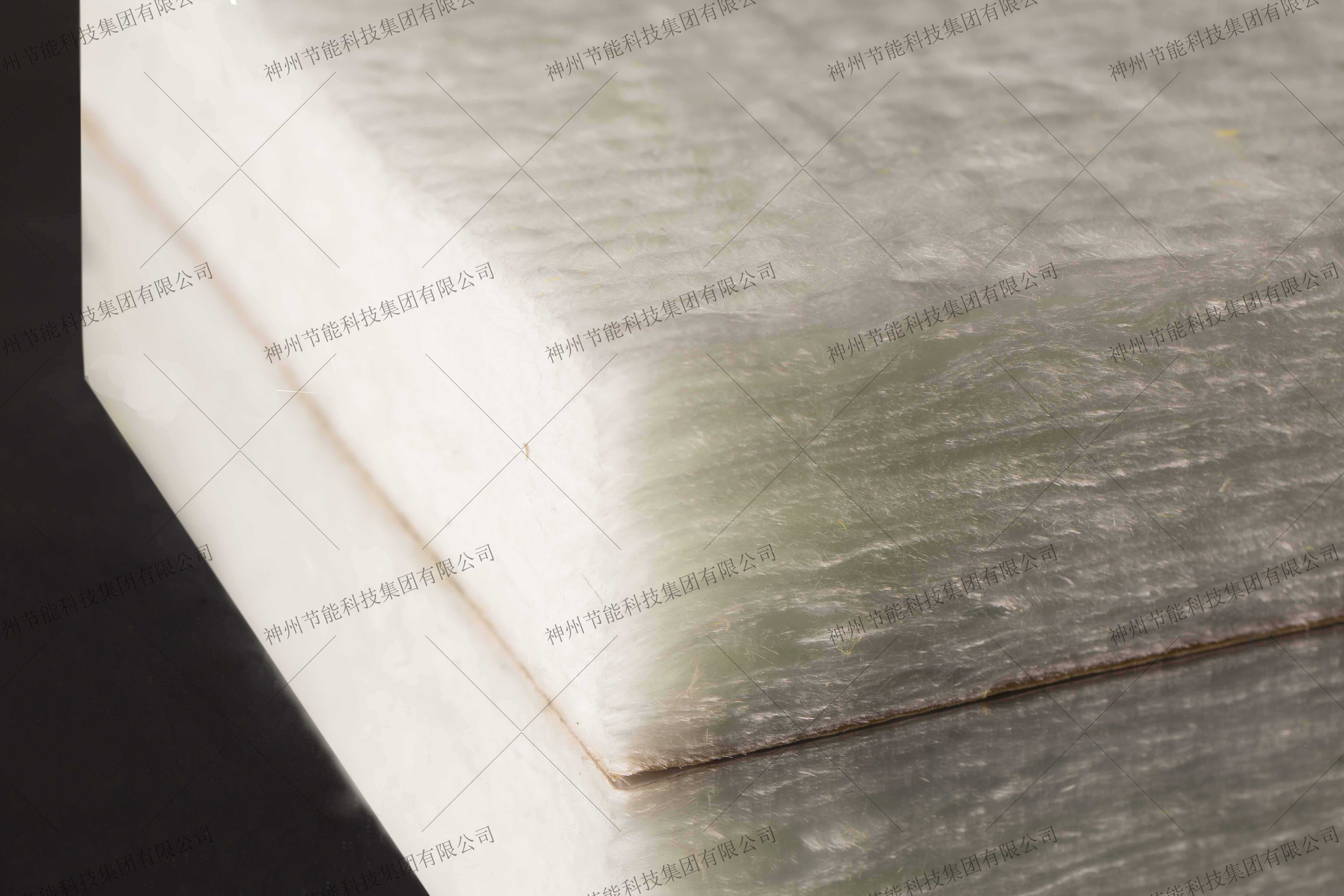 Bông thủy tinh thân thiện với môi trường